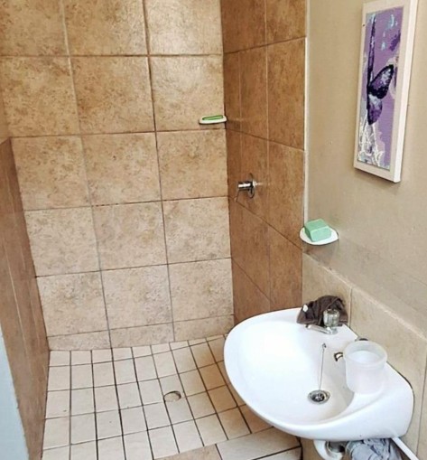 11 Bedroom Property for Sale in Port Elizabeth Central Eastern Cape